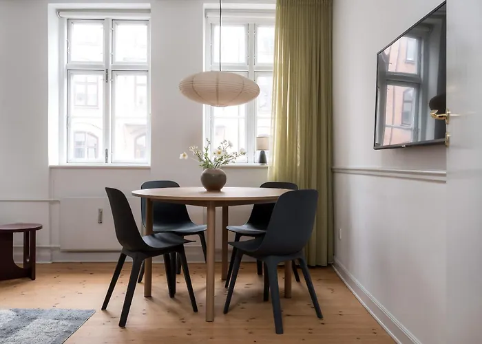 The Little Blue House 1 By Daniel&jacob's